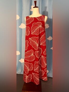 Handmade red leaf print boxy modern dress. Thick fabric holds shape, easy- L